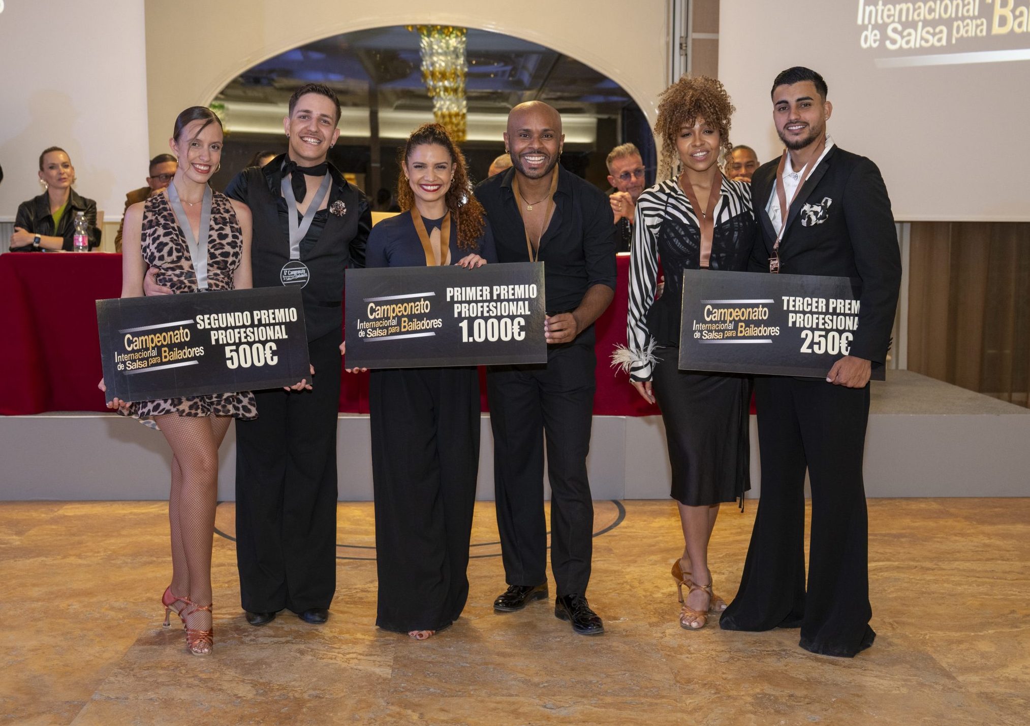 Ganadores del Campeonato Internacional de Salsa para Bailadores